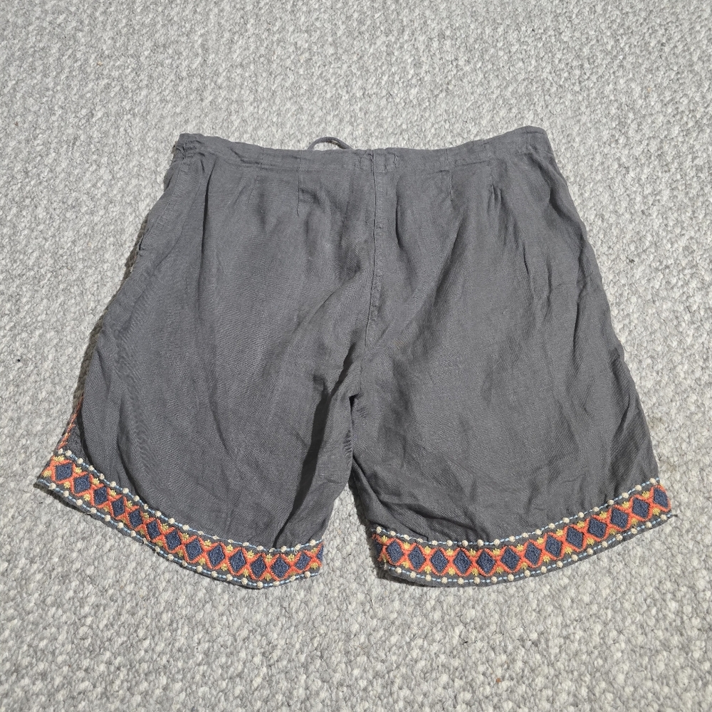 JOHNNY WAS embroidered Linen Shorts - Picture 3 of 4